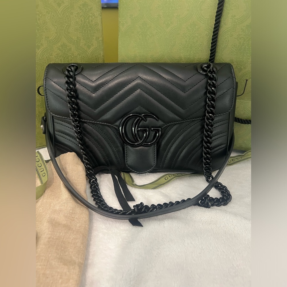 GG Marmont small shoulder bag black on black excellent condition - Picture 3 of 13